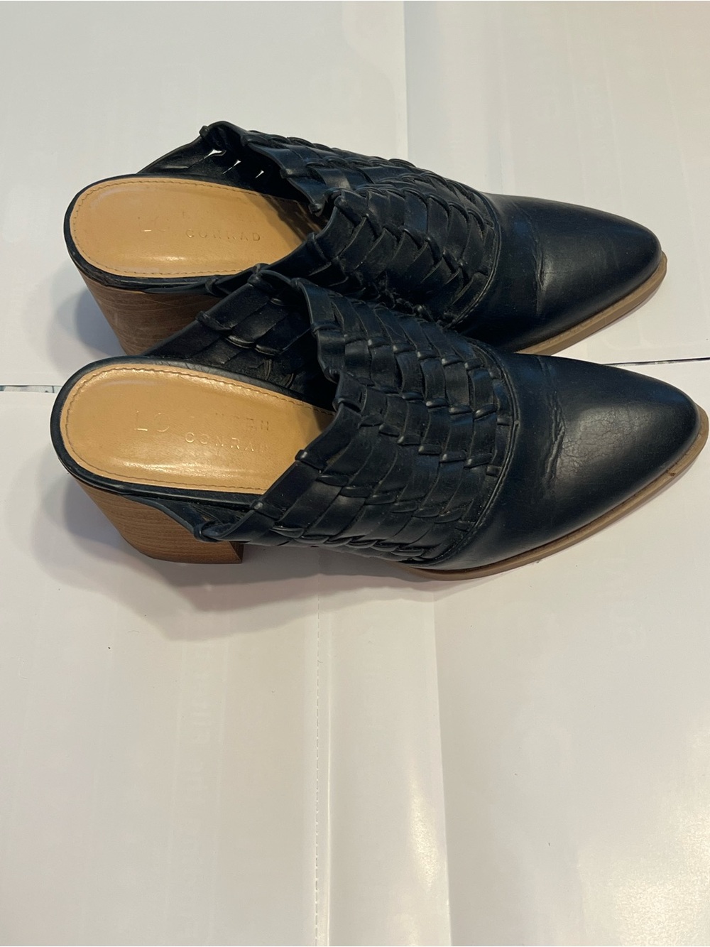 LC Lauren Conrad Black Woven Pointed Toe Mule - Picture 2 of 4